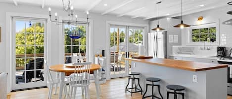 Hus - flera sängar - uteplats (Harborside Cottage) | Interiör