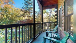 Cabin, nhiều giường, lò sưởi, quang cảnh vườn (Moose Cabin 95) | Quang cảnh từ phòng
