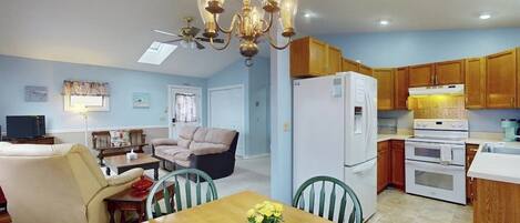 Cabin, Multiple Beds, Garden View (Sea Breeze) | Interior