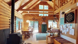Interior - Dog-friendly Lakefront Log Cabin With Peaceful Atmosphere, Dock & Boat Launch (Rockwood)