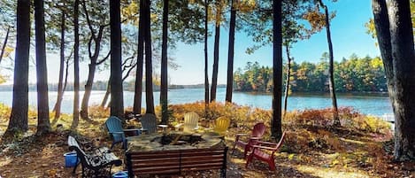 Casa, varias camas (Bayberry Lakehouse) | Vista al lago