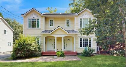 Bright Home Next to Glen Mary Park w/ Deck, Grill, Wifi - Walk Into Town/acadia