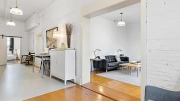 Apartment, Berbilang Katil, Kitchen, City View (Rockland Central Loft) | Ruang tamu