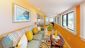 Ảnh chưa phân loại, 4 trong số 27 ảnh, nút