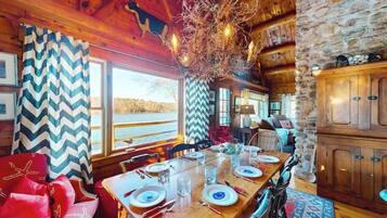 Cabin, Multiple Beds (Back River Retreat) | 2 bedrooms, individually decorated, individually furnished, bed sheets