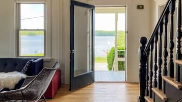 House, Multiple Beds (Sheepscot River Perch) | Living area