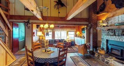 Dog-friendly Lakefront Cabin With Full Kitchen, Firepit, Free Wifi, Great Views