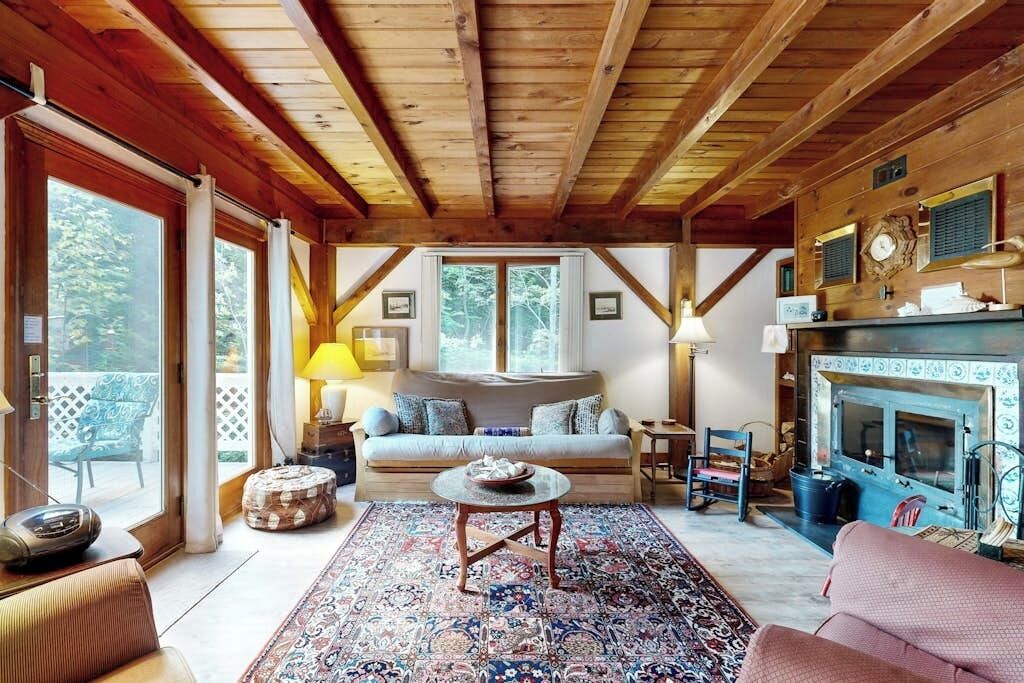 Cabin, Multiple Beds, Garden View (Romley House) | Living area