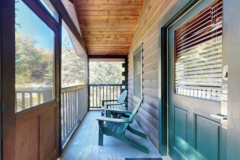 Kabin, 1 Tempat Tidur King, pemandangan kebun (Robin Cabin 84) | Pemandangan dari kamar