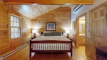 Cabin, 1 King Bed, Fireplace, Garden View (Puffin Cabin 94) | 1 bedroom, individually decorated, individually furnished, bed sheets