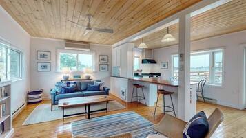 Cabin, 2 Queen Beds, Kitchen (Portside) | Living area