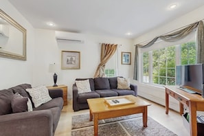 Cabin, nhiều giường, bếp (Aspen Cottage) | Khu phòng khách