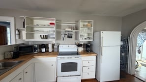 Rumah, Beberapa Tempat Tidur, pemandangan kebun (36 Main Flat 1) | Dapur pribadi