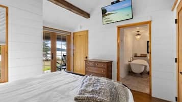 House, 1 Queen Bed, Patio (Beehive Cottage)