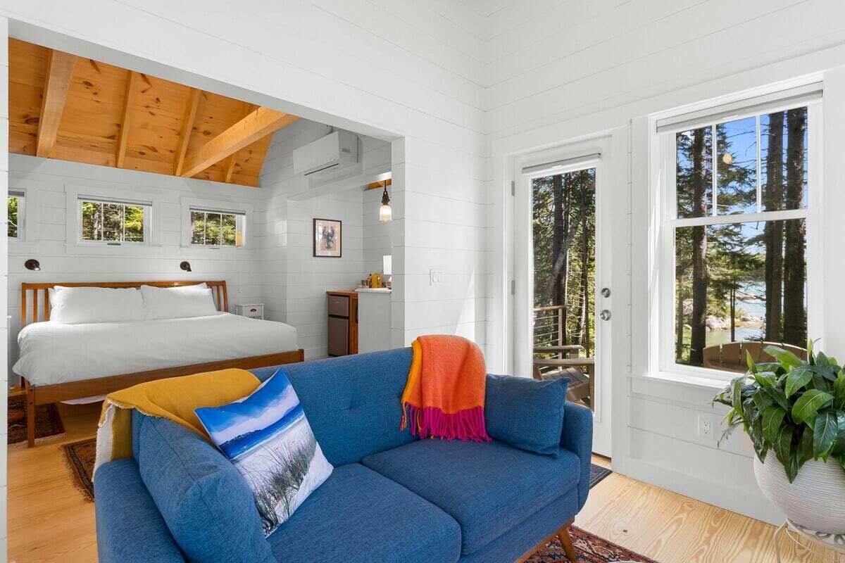 House, Multiple Beds (Long Cove Retreat)
