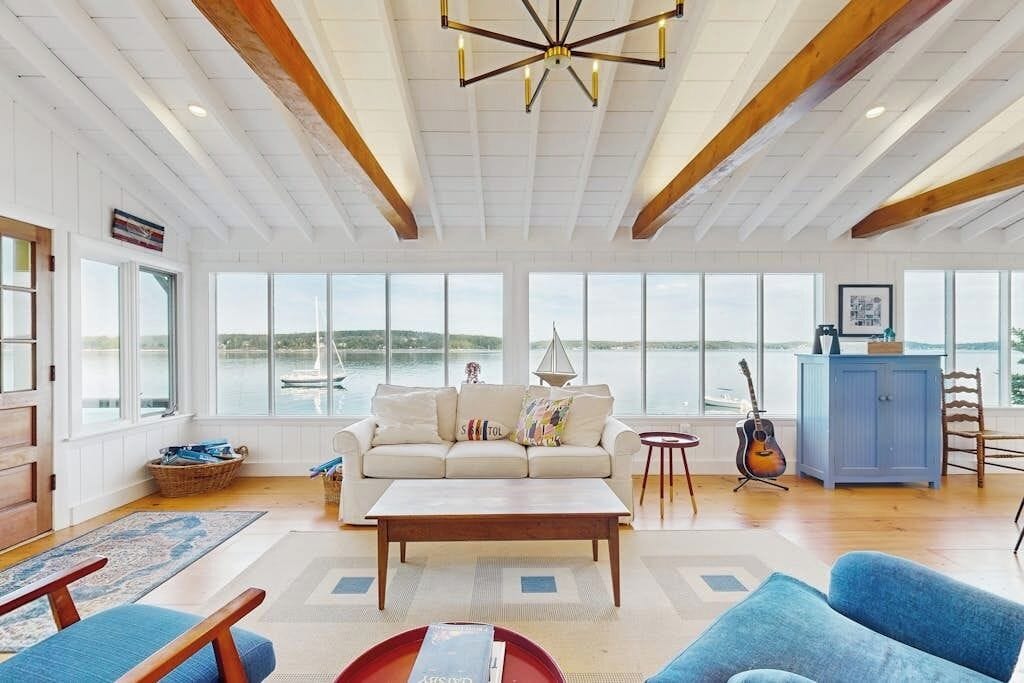 Cottage, Multiple Beds, Fireplace (Ocean Point Colony I) | Living area