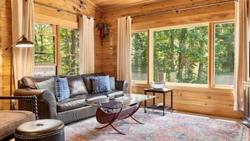 Kabin, Beberapa Tempat Tidur, dapur, pemandangan kebun (Sprucewold Cabin) | Area keluarga