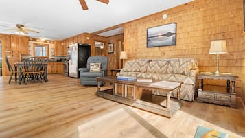 Cabin, Multiple Beds, Kitchen (Owl's Nest) | Living area
