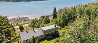 Dog-friendly Oceanfront Home With Private Shorefront, two Fireplaces, & Firepit