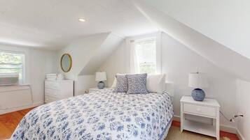 House, Multiple Beds, Patio, Garden View (Riverwatch)