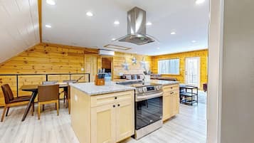 Apartment, Multiple Beds, Fireplace, Garden View (Moosehead Lake Home Base) | Interior