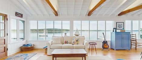 Cottage, Multiple Beds (Ocean Point Colony Grande) | Living area