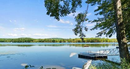 Kinney Cabin: 5-bedroom Lakefront Home