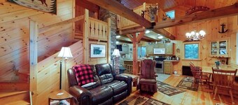 Lakefront Cabin on a Double Lot w/ 500