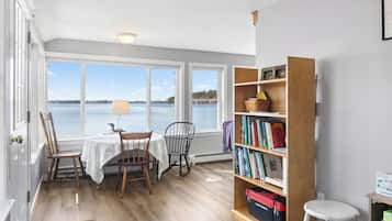 House, Multiple Beds (Cobbossee Hideaway) | Interior