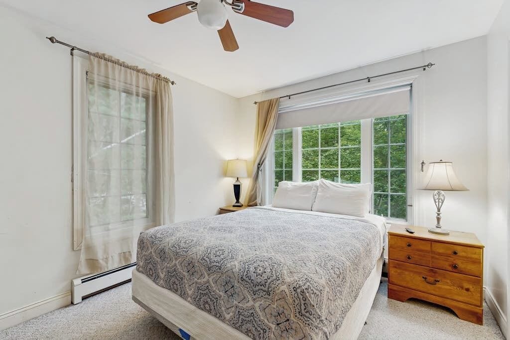 Cabin, Multiple Beds, Kitchen (Dogwood Cottage) | 3 bedrooms, individually decorated, individually furnished, bed sheets