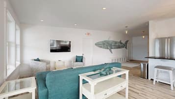 Condo, Multiple Beds (Sunset Sanctuary - No Pets Allowed) | Living area