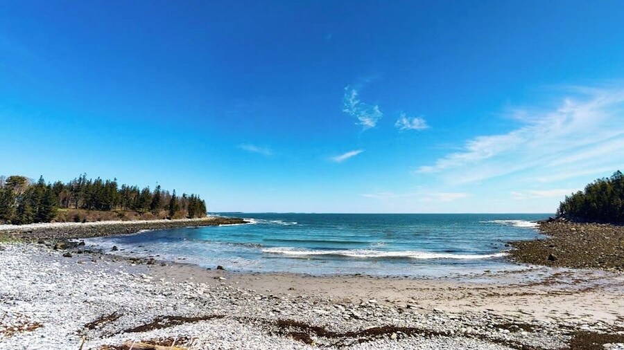 Tranquil Getaway on the Coast With Beach Access, Ocean Views, & Screened Porch