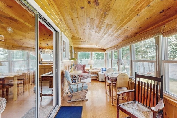 Cabin, Multiple Beds, Kitchen (K2 Cottage) | Living area