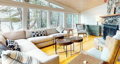 Lakefront House on Damariscotta Lake, Perfect Getaway
