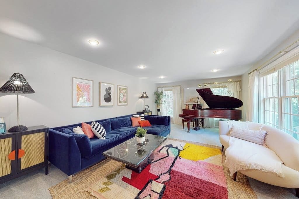Casa, varias camas (Meadowhawk Haven) | Zona de estar