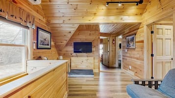 Casa, varias camas, vista al jardín (The Grouse House) | Área de sala de estar