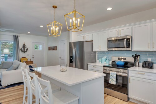 Salt & Cedar House - Large Families, Stone Harbor w/out the pricetag, Game Room