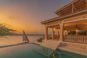 Pool - Amani House 5 bedrooms sleeps 10 (Shela)