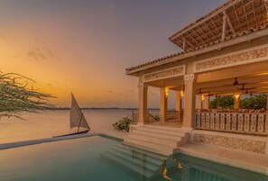 Pool - Amani House 5 bedrooms sleeps 10 (Shela)