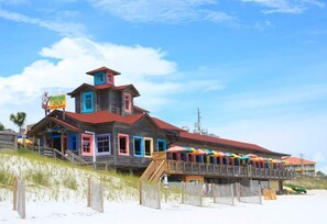 Exterior - Solstice-Free Golf Cart-Pool Heat Deals (Destin)