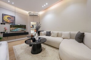 TV - Furnished Studio in Al-Aqiq (Riyadh)