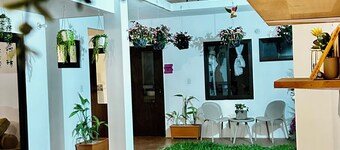 5BD Home in private condo 10 min from Antigua, volcano views, garden & rooftop