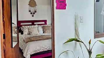 5 chambres, fer et planche à repasser, Wi-Fi gratuit, draps fournis