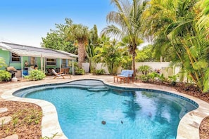 Pool - Historic beach cottage with private pool - walk 1 block to beach & free trolley (Holmes Beach)