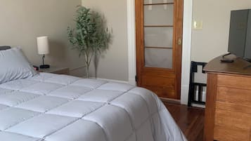 2 dormitorios, tabla de planchar con plancha, wifi y ropa de cama