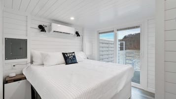 WiFi, bed sheets