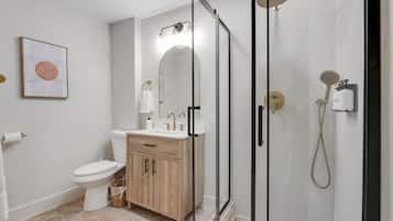Shower, towels