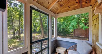 Breezy Bay Cottage in the Pines