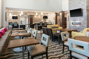 Dining - King Studio Suite Near Austin | Free Breakfast! (Cedar Park)