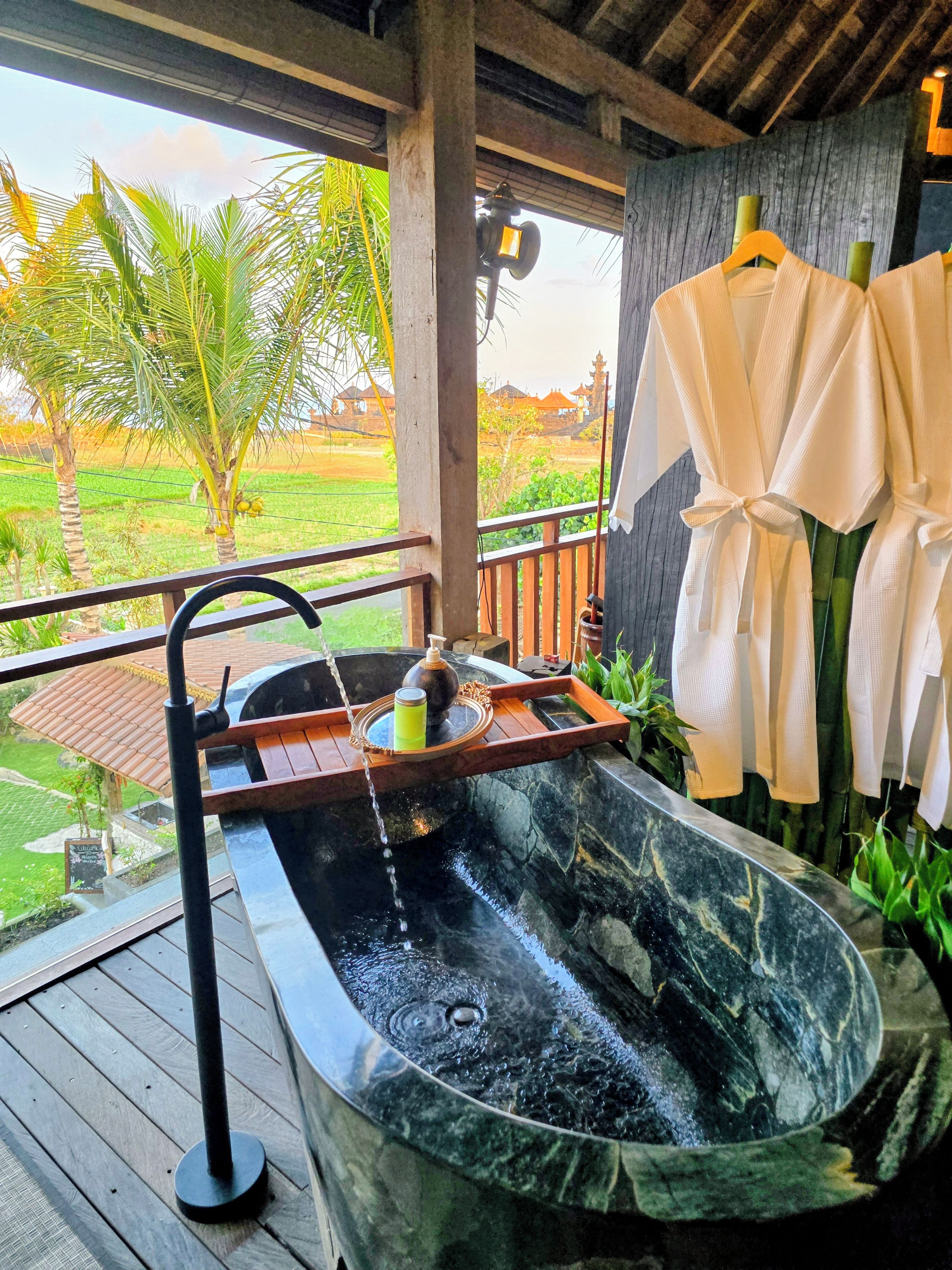 室外 SPA 浴缸